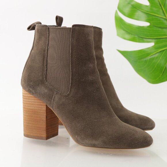 Steve Madden Womens Ravyn Boot Size 9 Taupe Suede Chelsea Block Heel Bootie - Picture 1 of 12